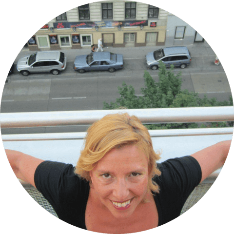 Леони Ходкевич - писател